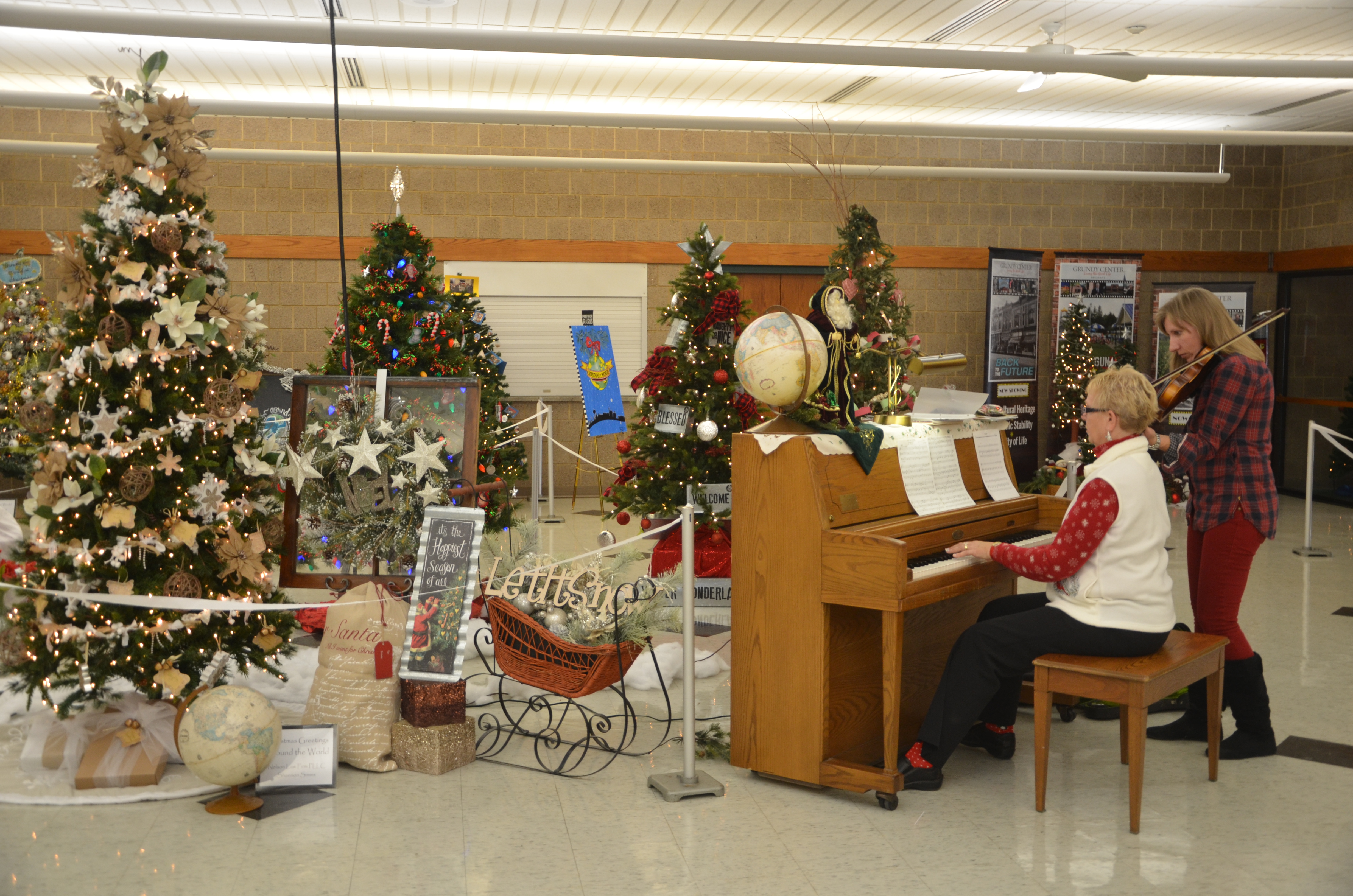 Festival of Trees to bring ‘The Colors of Christmas’ to Grundy Center